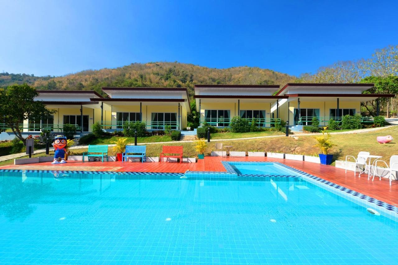 Theerama Cottage Suan Phueng Exterior photo