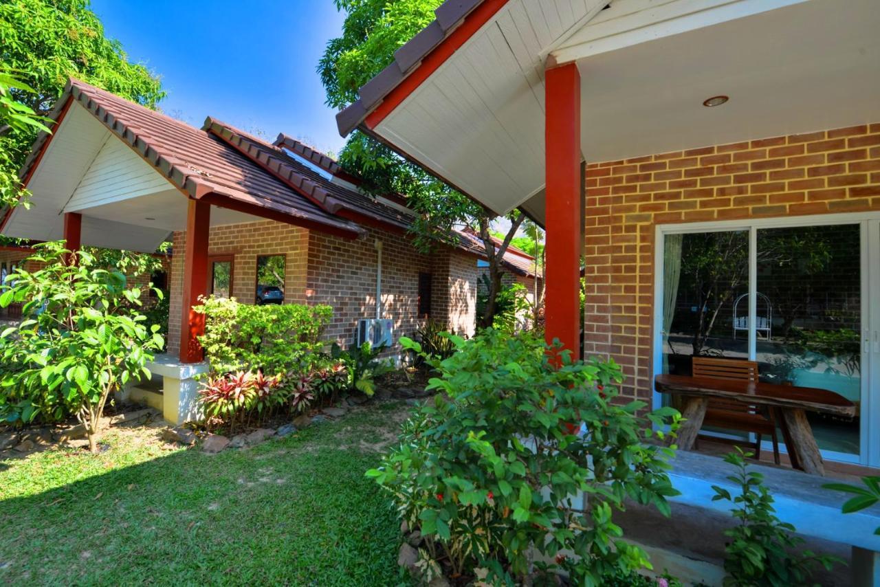 Theerama Cottage Suan Phueng Exterior photo